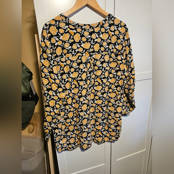 Women's tunic top - Picture 2 of 3